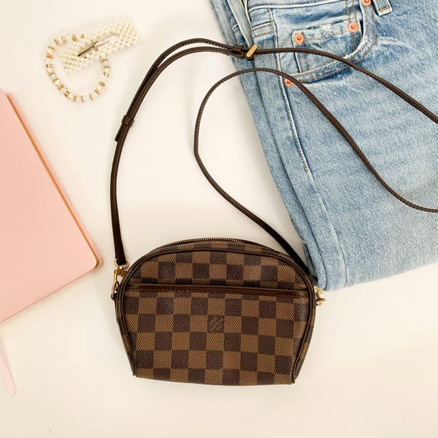 Bolso café